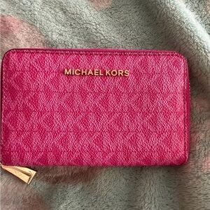 Michael Kors Pink LOGO Wallet